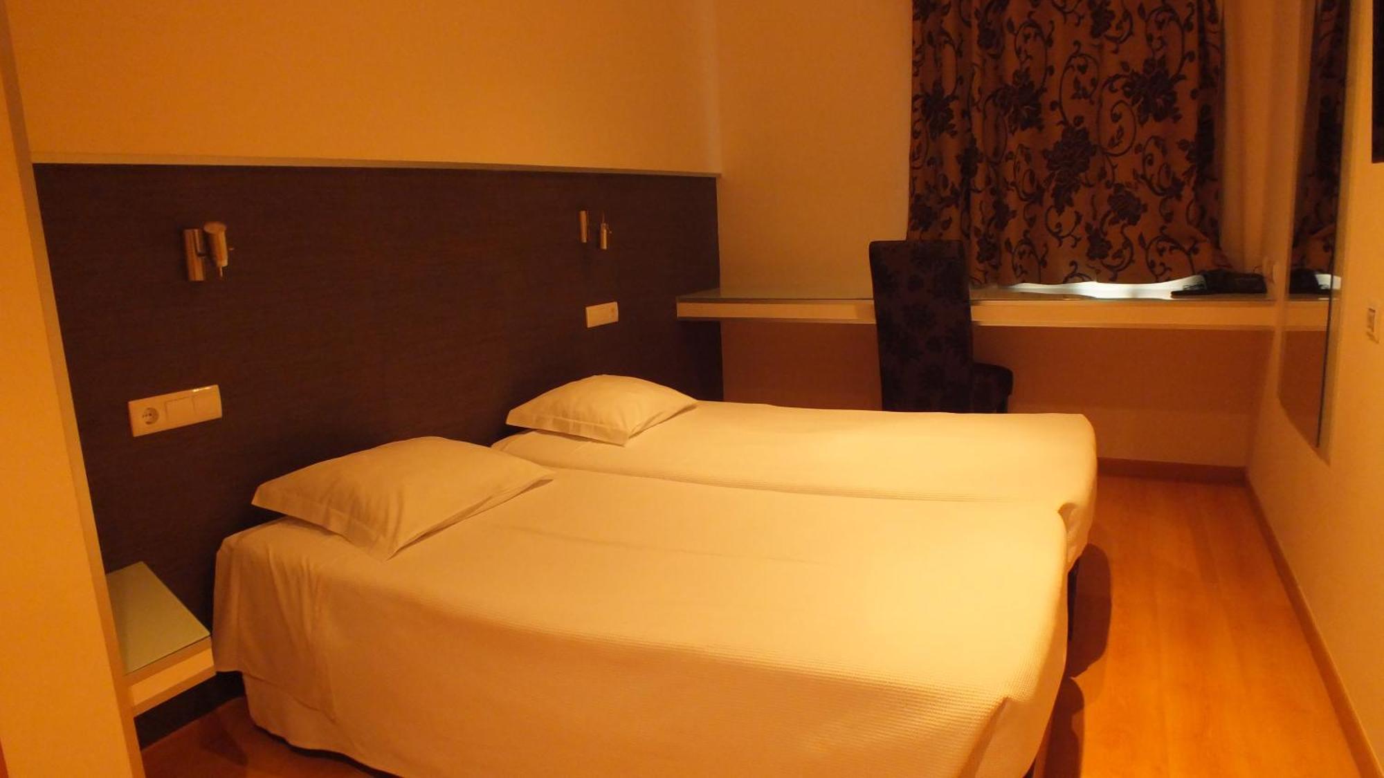 Guesthouse Bocage Setúbal Buitenkant foto