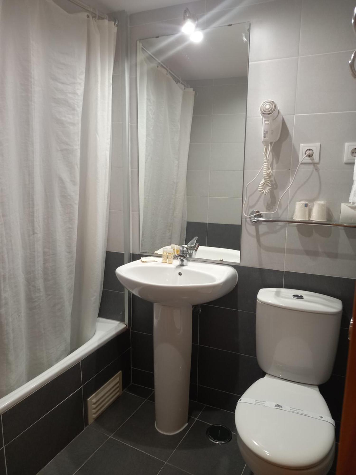 Guesthouse Bocage Setúbal Buitenkant foto